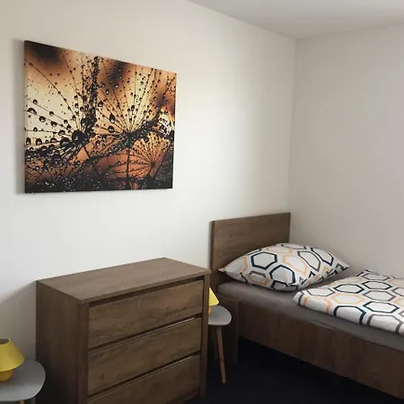 Podivin Apartmany Miromar מראה חיצוני תמונה